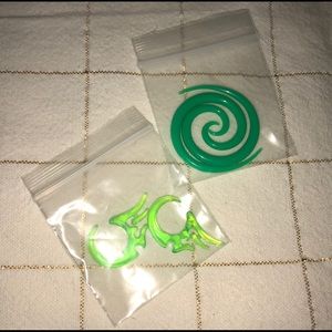 Bundle 2 pair of 4g neon green spiral tapers